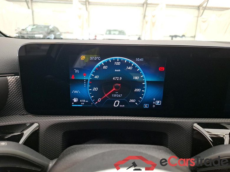 MERCEDES-BENZ Classe A Compact / 2018 / 5P / Berline A 200 d Progressive Line 8G-DCT #6