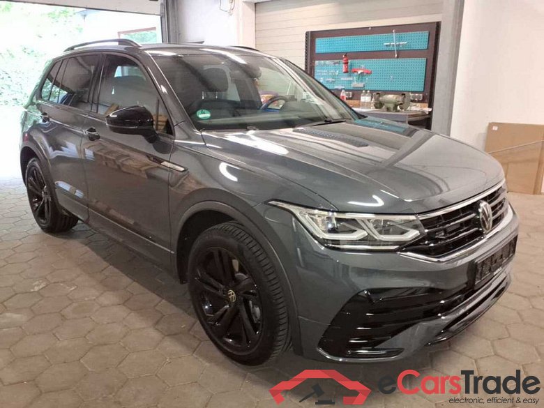 Volkswagen Tiguan (AX1)(07.2020->2024) DE - SUV5 2.0 TSI BMT/Start-Stopp EU6d, 4Motion R-Line OPF, (Facelift) 2021 - 20