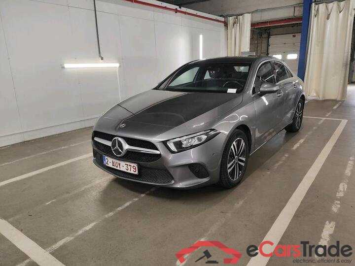 Mercedes A-Klasse Limousine A-Klasse Limousine A 250e Business Solution (PHEV) 160kW/218pk  4D/P Auto-8 #1
