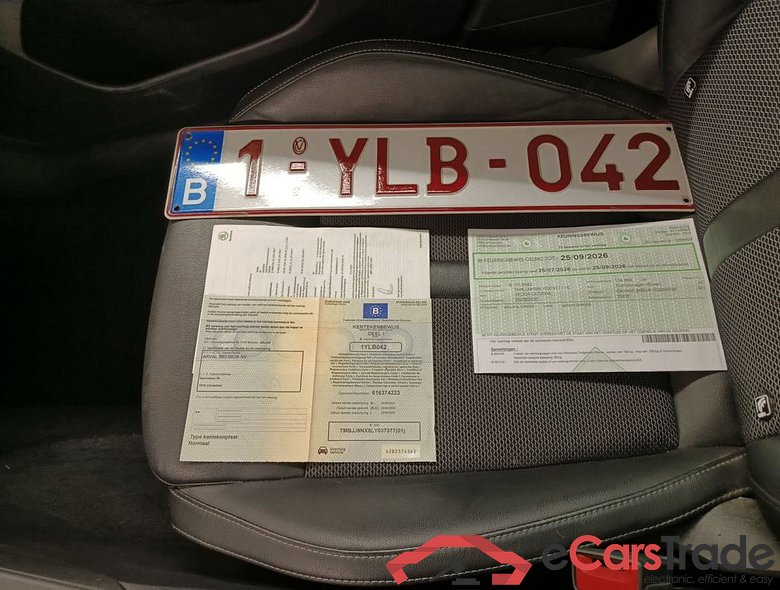 Skoda Octavia Combi 2.0 CRTDI 110kW DSG7 Ambition 5d #4
