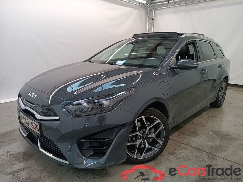 KIA cee'd Sportswagon Business Line 1.6 GDi PHEV DCT 5d