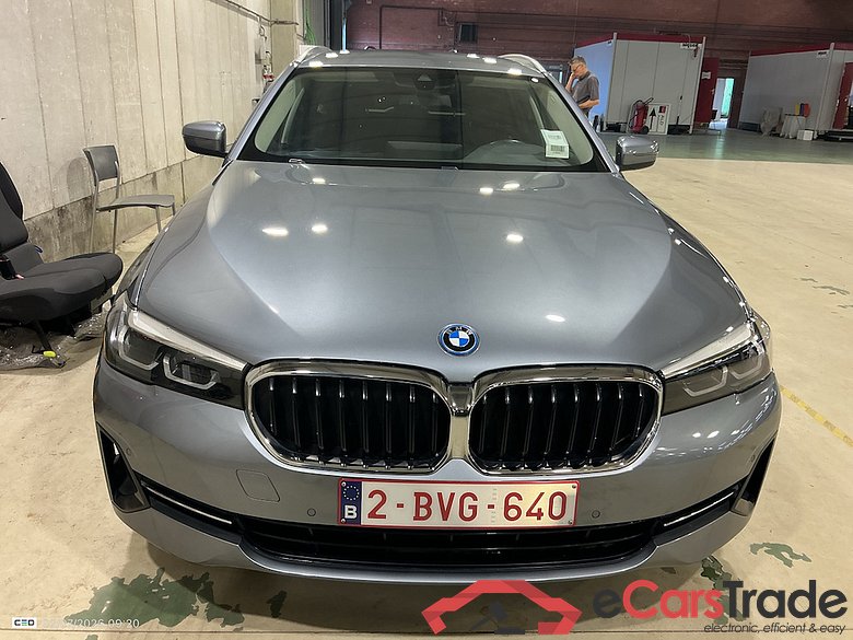 BMW 5 SERIES TOURING 2.0 520E TOURING AUTO #2