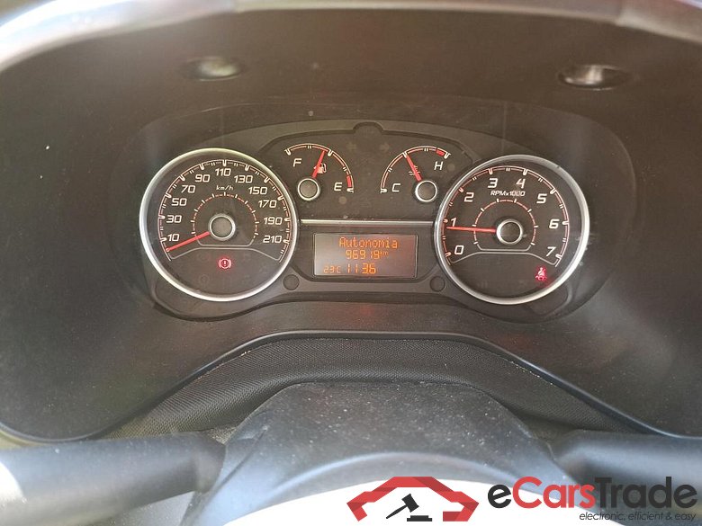 FIAT Doblò Cargo/2015/3P/furgón derivado de turismo Cargo Base Plus 1.3 Mjet 59kW (80CV) #4