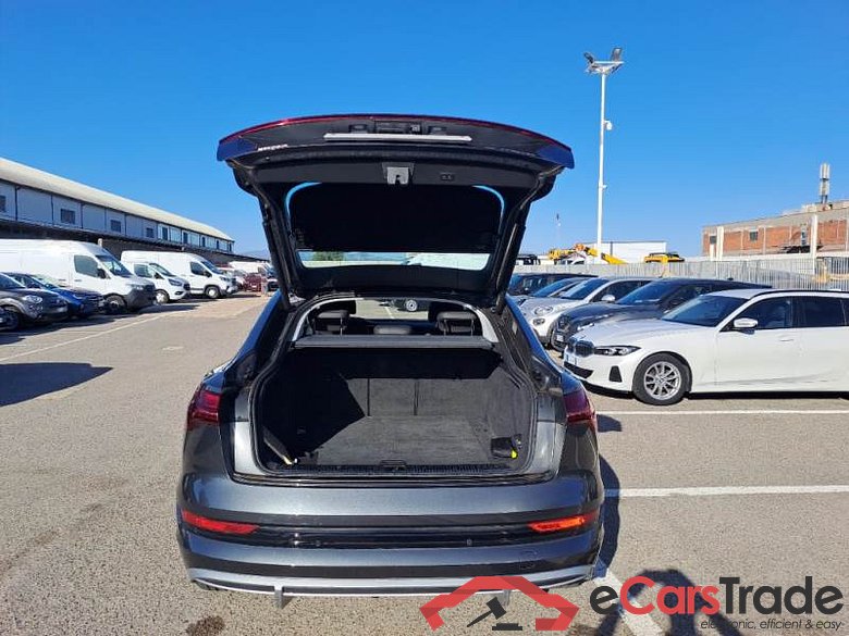 AUDI E-TRON SPORTBACK / 2019 / 5P / SUV 55 QUATTRO EVOLUTION #5