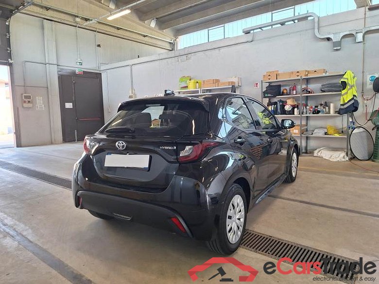 TOYOTA YARIS / 2020 / 5P / BERLINA HYBRID BUSINESS MY21 #2