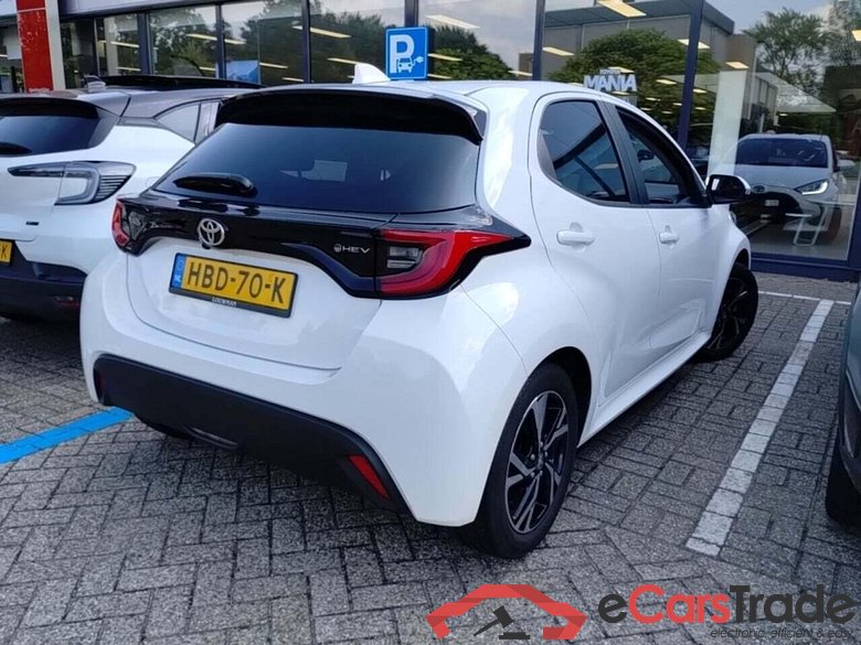 TOYOTA YARIS 1.5 Hybrid 115 First Edition #4