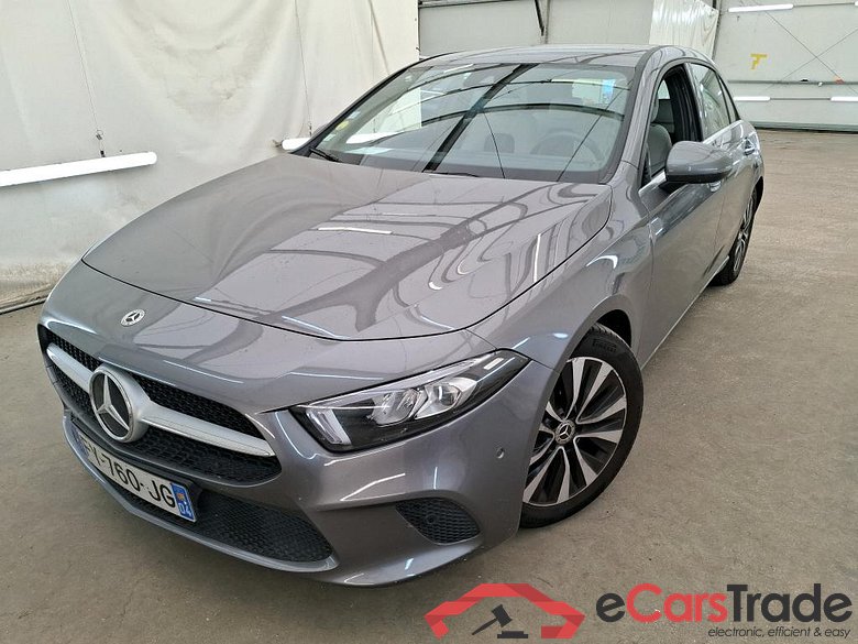 MERCEDES-BENZ Classe A Compact / 2018 / 5P / Berline A 180 d Business Line 8G-DCT