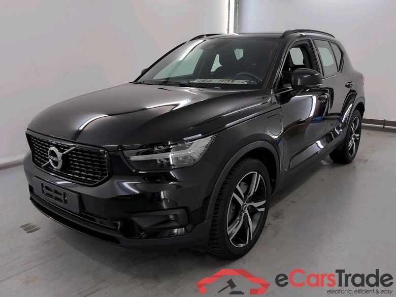 VOLVO XC40 1.5 T4 RECHARGE GEARTRONIC R-DESIGN