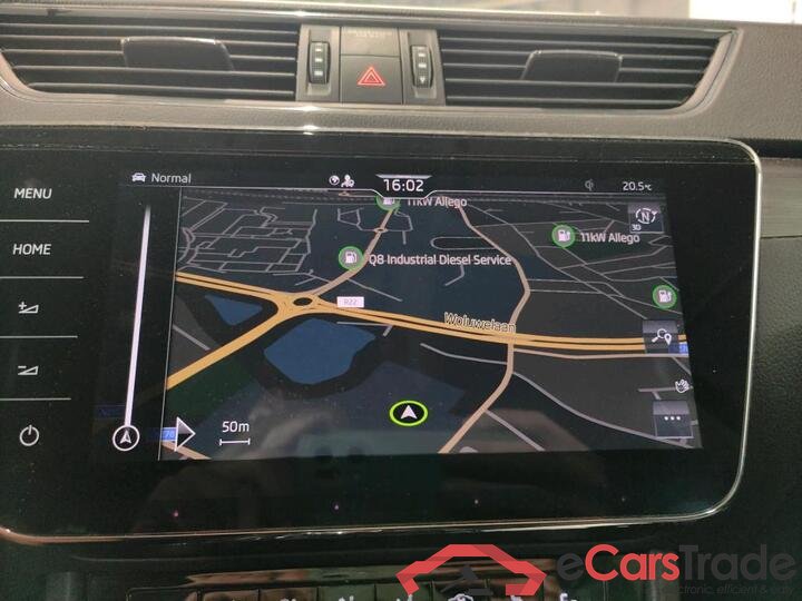 Skoda Superb Combi Superb Combi 1.4 TSI iV DSG6 Style (PHEV) 160kW/218pk  5D/P Auto-6 #6