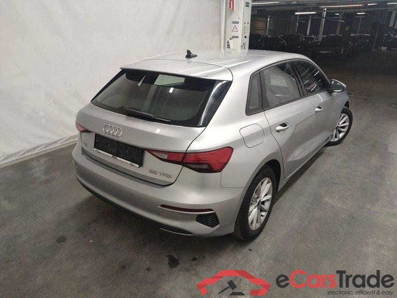 Audi A3 Sportback 1.5 35 TFSi 110kW S tronic 5d #2