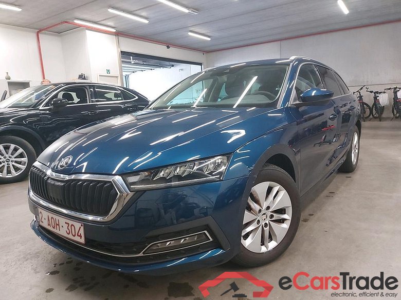 SKODA - SKO OCTAVIA COMBI 1.0 TSI eTec 110PK DSG7 Clever With Climatic & Navigation & Heated Seats & Cruise Control & Front & Rear Park Sensors  * PETROL *