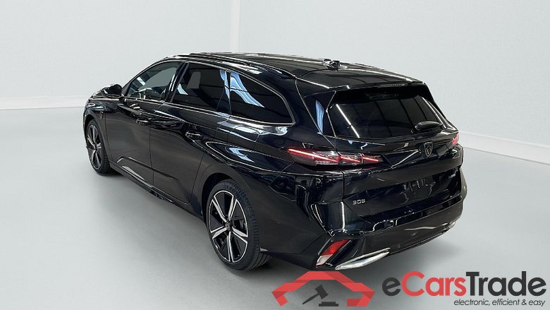Peugeot 308 SW PHEV 225 e-EAT8 GT #5