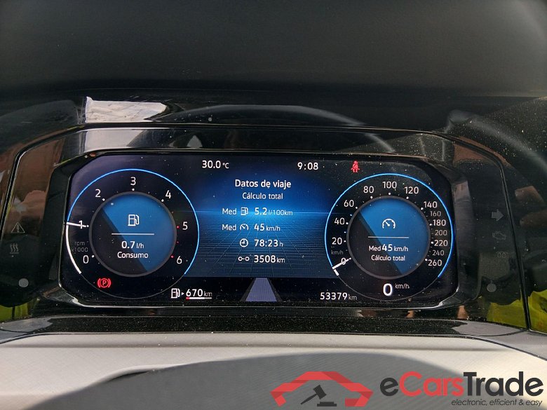 VOLKSWAGEN Golf / 2020 / 5P / berlina con portón Life 2.0 TDI 85kW (115CV) #4