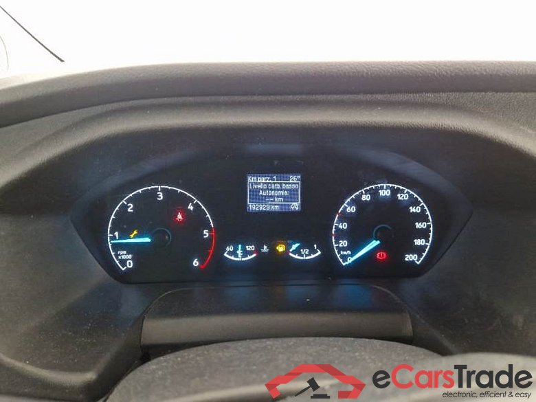 FORD TRANSIT CUSTOM / 2018 / 4P / FURGONE 280 L1H1 TREND 2.0 ECOBLUE 130 CV #4