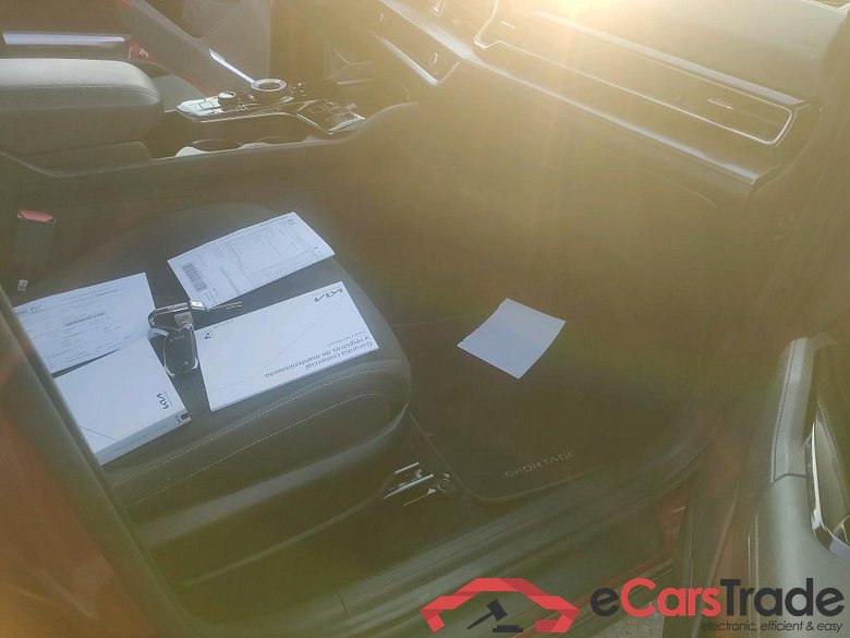 KIA Sportage / 2022 / 5P / todoterreno 1.6 T-GDi HEV 171kW (230CV) Drive 4X2 #6